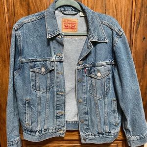 Levi’s Trucker Jean Jacket